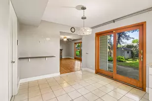 702 Buffalo Cir, Carol Stream, IL 60188 - Photo 11