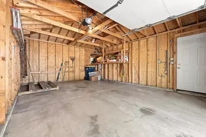 677 Clark Street, Elgin, IL 60123 - Photo 43