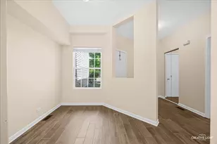 8145 Sierra Woods Ln, Carpentersville, IL 60110 - Photo 7