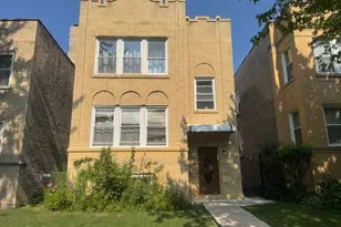 5759 N Bernard St, Chicago, IL 60659 - Photo 1