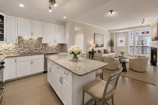508 W Melrose St, Chicago, IL 60657 - Photo 9