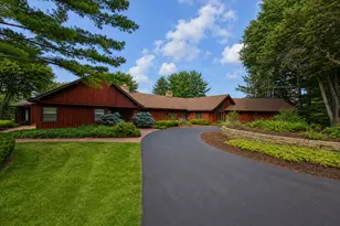 7328 Kinnikinnick Dr, Roscoe, IL 61073 - Photo 3