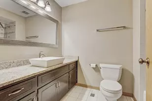 288 Heritage Pkwy, Romeoville, IL 60446 - Photo 25