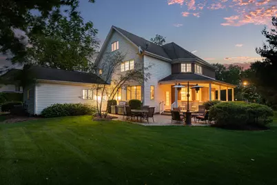70 Forest Avenue, Naperville, IL 60540 - Photo 3