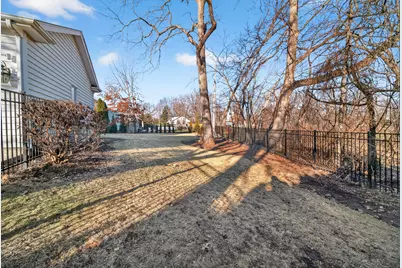 70 Forest Avenue, Naperville, IL 60540 - Photo 83