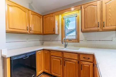 6320 Old Hunters Run, Rockford, IL 61114 - Photo 17