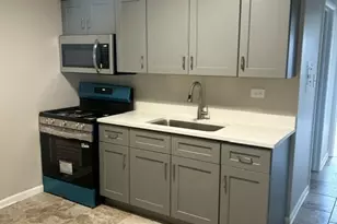 821 Bode Rd, Elgin, IL 60120 - Photo 5