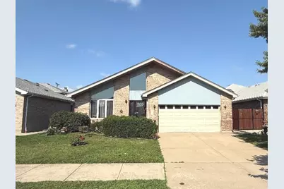 11606 S Avenue N, Chicago, IL 60617 - Photo 1