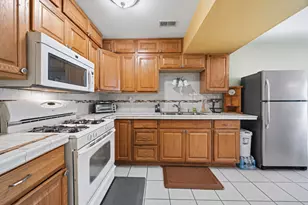 865 Oxford Pl, Wheeling, IL 60090 - Photo 7