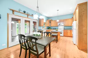 403 Jake Ct, Hampshire, IL 60140 - Photo 11