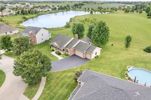 403 Jake Ct, Hampshire, IL 60140 - Photo 37