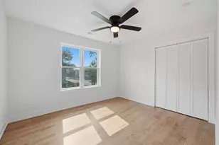 638 E 65th St, Chicago, IL 60637 - Photo 11