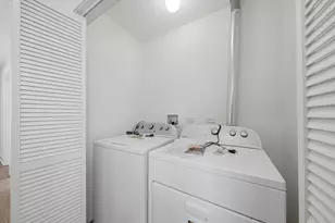 638 E 65th St, Chicago, IL 60637 - Photo 17