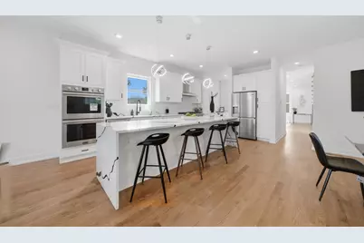 638 E 65th Street, Chicago, IL 60637 - Photo 7
