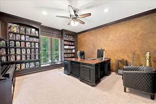3N956 Walt Whitman Rd, Saint Charles, IL 60175 - Photo 17