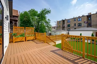 1931 N Whipple St, Chicago, IL 60647 - Photo 31