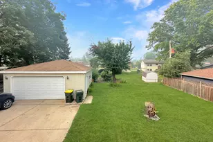 2402 Birch Ln, Rolling Meadows, IL 60008 - Photo 25