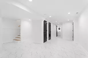 6627 S St Lawrence Ave, Chicago, IL 60637 - Photo 11