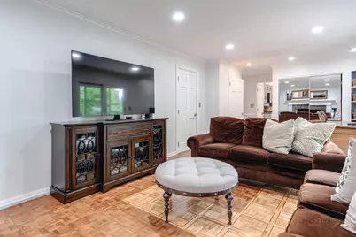 [Address not provided], Libertyville, IL 60048 - Photo 17