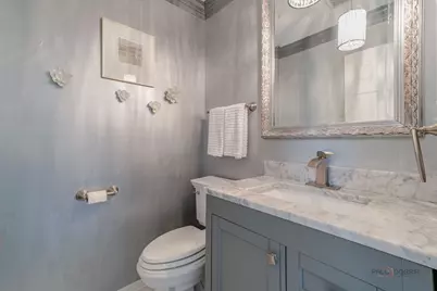 [Address not provided], Libertyville, IL 60048 - Photo 19