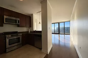 225 N Columbus Dr, Chicago, IL 60601 - Photo 7