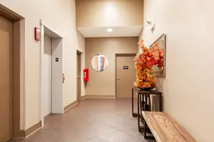 5766 N Lincoln Ave, Chicago, IL 60659 - Photo 3