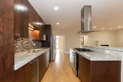 5766 N Lincoln Avenue #301, Chicago, IL 60659 - Photo 5