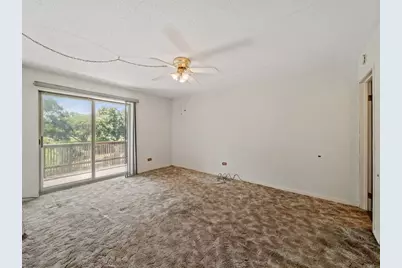 500 Redondo Drive #205, Downers Grove, IL 60516 - Photo 7