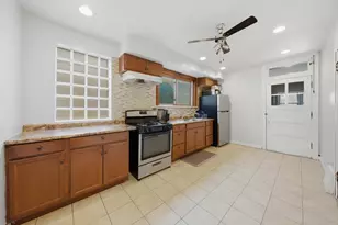 10416 S Sangamon St, Chicago, IL 60643 - Photo 11