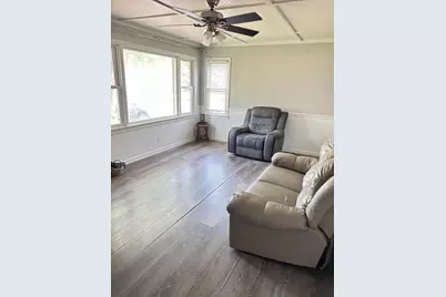 400 Birchwood Drive, Antioch, IL 60002 - Photo 7