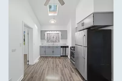 14538 Hamlin Avenue, Midlothian, IL 60445 - Photo 9