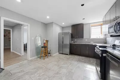 4915 W 30th Street, Cicero, IL 60804 - Photo 7