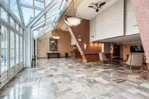 111 E Chestnut St, Chicago, IL 60611 - Photo 17