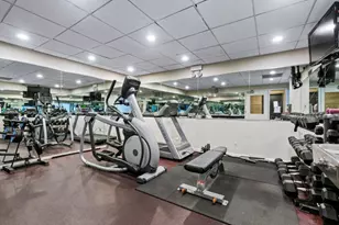 111 E Chestnut St, Chicago, IL 60611 - Photo 19