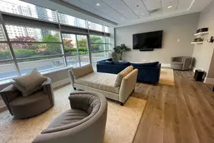 545 N Dearborn St, Chicago, IL 60654 - Photo 21