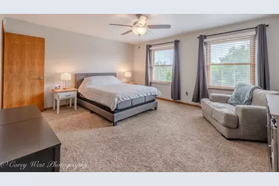 1246 Ivy Street, Dekalb, IL 60115 - Photo 43