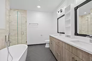 1810 S Racine Ave, Chicago, IL 60608 - Photo 11