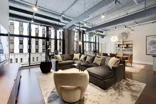 333 W Hubbard St, Chicago, IL 60654 - Photo 11