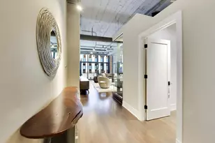 333 W Hubbard St, Chicago, IL 60654 - Photo 25