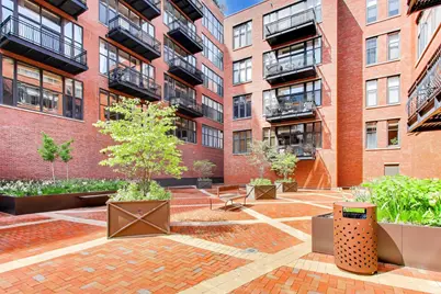 333 W Hubbard Street #617, Chicago, IL 60654 - Photo 5