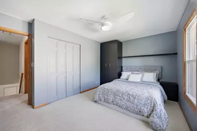 330 Sutcliffe Circle, Vernon Hills, IL 60061 - Photo 15