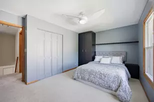 330 Sutcliffe Cir, Vernon Hills, IL 60061 - Photo 15