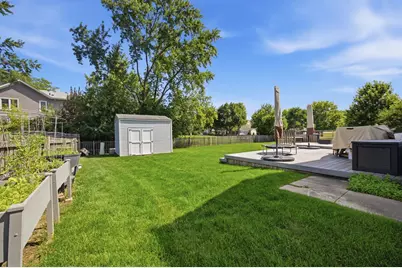 330 Sutcliffe Circle, Vernon Hills, IL 60061 - Photo 23