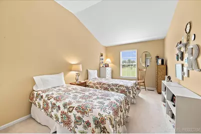 253 Larsdotter Lane, Geneva, IL 60134 - Photo 19