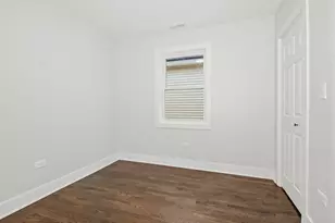5529 W Cornelia Ave, Chicago, IL 60641 - Photo 21