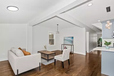 5529 W Cornelia Avenue, Chicago, IL 60641 - Photo 11