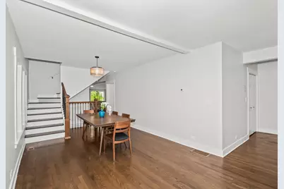 5529 W Cornelia Avenue, Chicago, IL 60641 - Photo 7