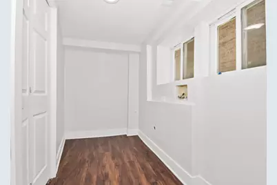5529 W Cornelia Avenue, Chicago, IL 60641 - Photo 33