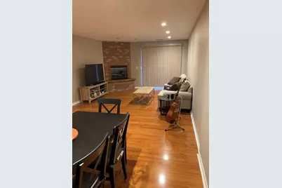 815 Leicester Road #214A, Elk Grove Village, IL 60007 - Photo 7