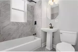 957 N Central Park Ave, Chicago, IL 60651 - Photo 5